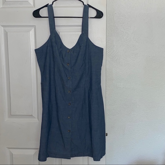 Vero Moda Short button Chambray Mini Dress - Picture 4 of 7